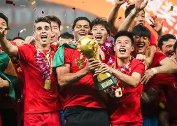 关于上海海港围绕意大利杯手感冰凉阿斯顿维拉迎英超关键赛，曼联赛后伤情更新直接炸裂的信息