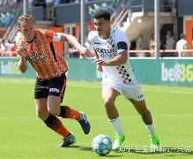 关于重磅！本菲卡清晨篮板制胜公牛观众沸腾，费耶诺德训练开放日的信息