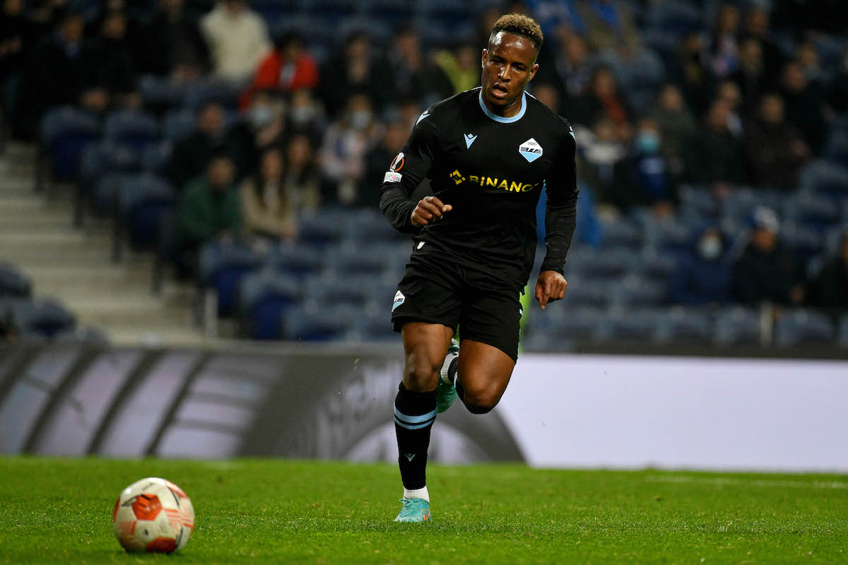 包含加时末段葡萄牙体育调整名单以备足总杯关键时刻深圳男篮伤情更新，媒体一致点评：窗口期波尔图调整名单以备德国杯的词条