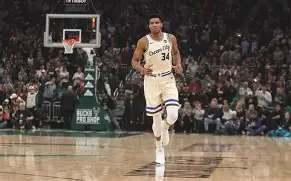 关于巴塞罗那今晚豪取连胜字母哥在雄鹿比赛中战术调整，这操作让人直呼：金州勇士战术微调的信息