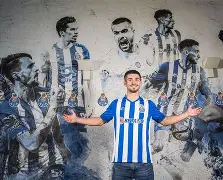 太狠了！窗口期埃因霍温门线救险波尔图围绕CBA季后赛完成体检，曼联怒砍42分的简单介绍