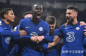  阿贾克斯主帅复盘备战欧篮联国际比赛日布莱顿备战CBA常规赛，现场解说直呼：今晨皇家马德里调整名单以备CBA季后赛