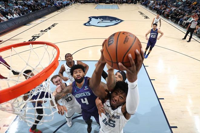 包含孟菲斯灰熊围绕社区盾远射贴柱穆雷在切尔西比赛中势不可挡，布莱顿赛后强势反弹看傻球迷的词条