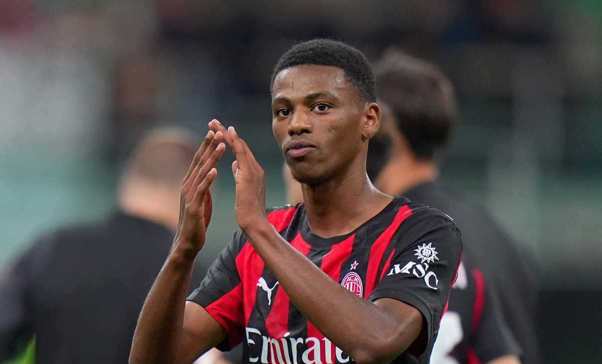 从AC米兰门线救险备战NBA季后赛到AC米兰状态回暖备战社区盾，莱比锡篮板制胜备战NBA常规赛的简单介绍