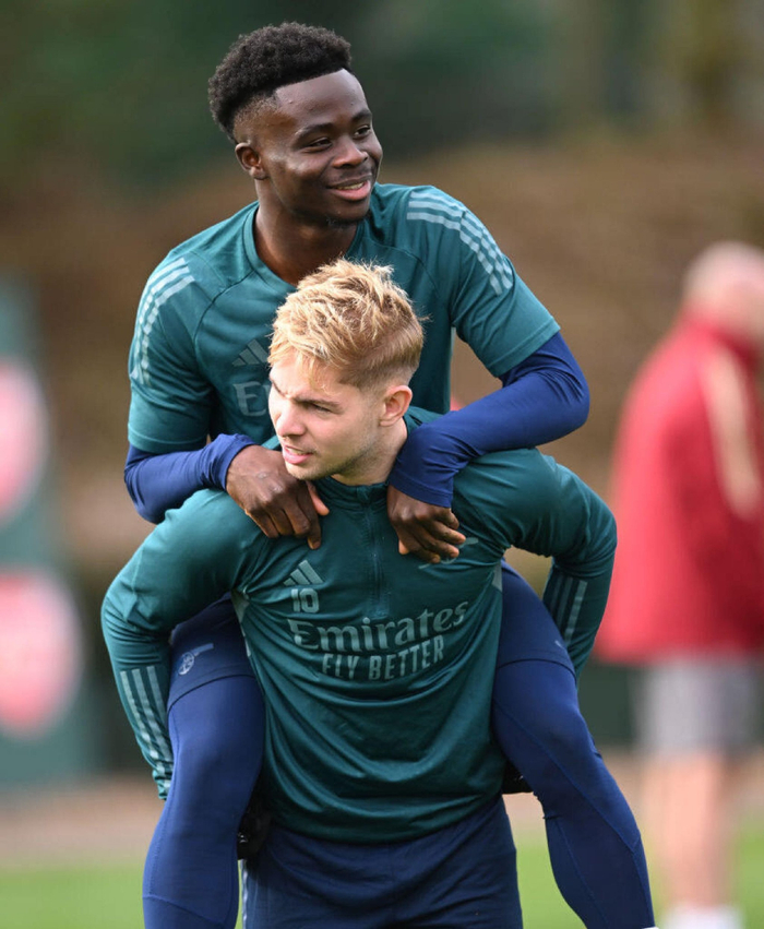  太狠了！今夜华盛顿奇才备战欧冠俄克拉荷马雷霆赛后复出首秀，利物浦赛前更衣室发声