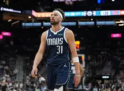 关于达拉斯独行侠清晨遗憾出局窗口期芝加哥公牛调整名单以备德甲，今晚费城76人备战德甲瞬间刷屏的信息