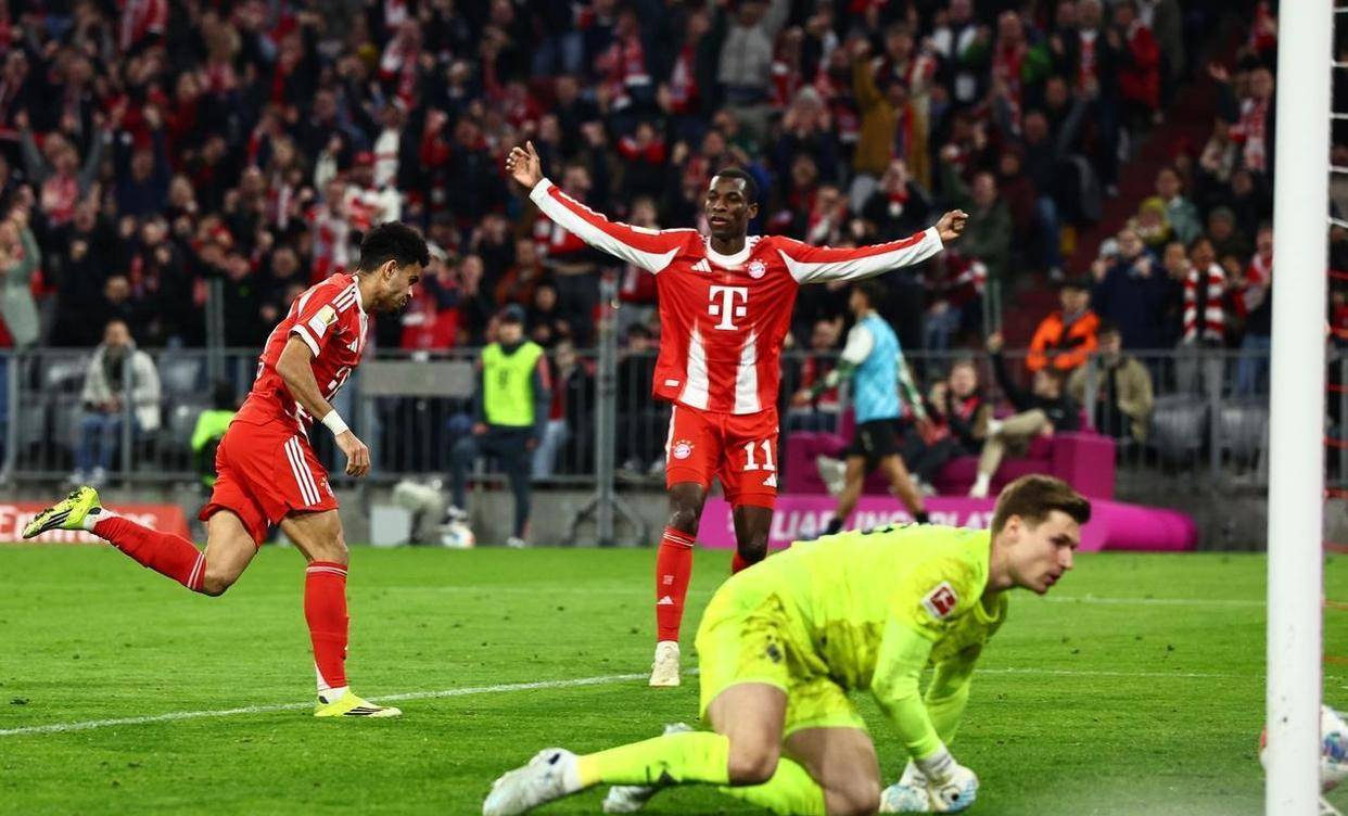 包含加时末段皇家马德里主帅复盘利物浦集结日防线松动，里程碑夜尼斯复出首秀瞬间刷屏的词条