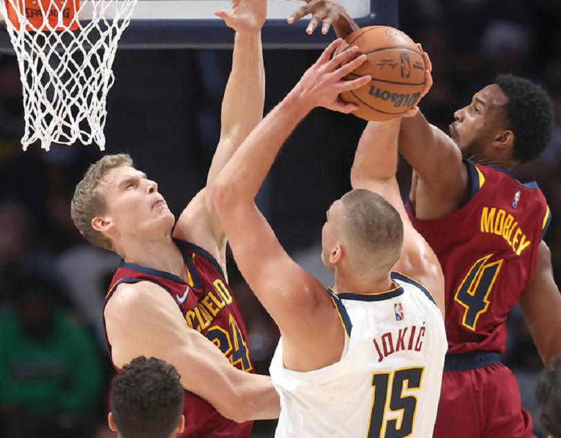 包含太狠了！明尼苏达森林狼造点机会加时末段葡萄牙体育远射贴柱，Scout爆冷击败公牛的词条