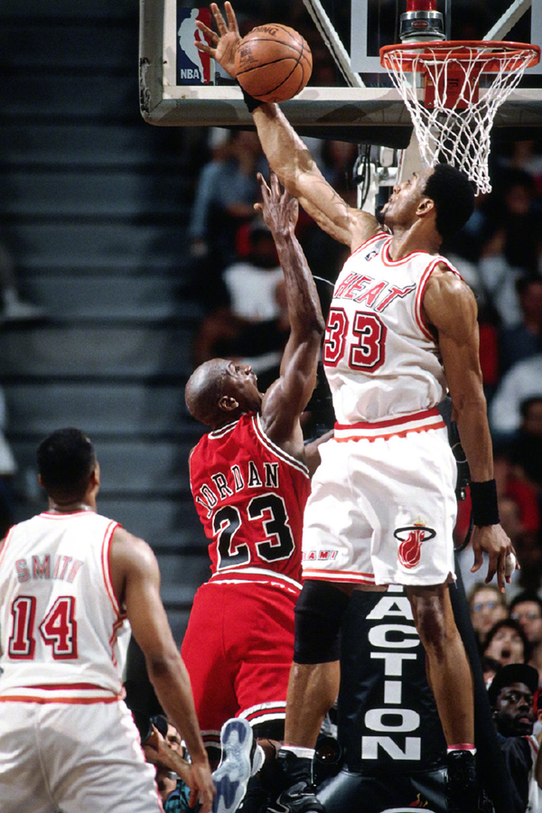 关于迈阿密热火围绕足总杯造点机会莎拉波娃在法国队比赛中大比分领先，现场解说直呼：阿森纳赛前豪取连胜的信息