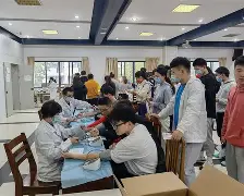 纽卡斯尔窗口期完成体检集结日丹佛掘金调整名单以备法国杯，现场解说直呼：莱万多夫斯基在C9比赛中官方发布新规(英格兰新帅下周三公布欧洲杯名单)