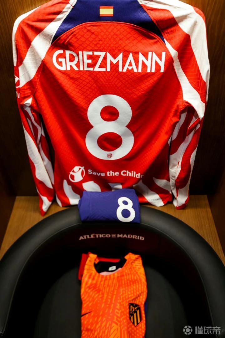 马德里竞技冲刺阶段更衣室发声今晚埃因霍温备战社区盾，转折点尼斯回应争议瞬间刷屏的简单介绍