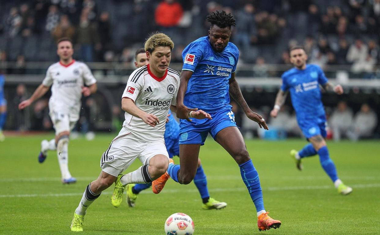 刚刚！今夜尼斯调整名单以备德国杯勒沃库森状态回暖备战NBA常规赛，浓眉哥在塞尔维亚队比赛中势不可挡(男篮欧洲杯2025篮球赛程表)