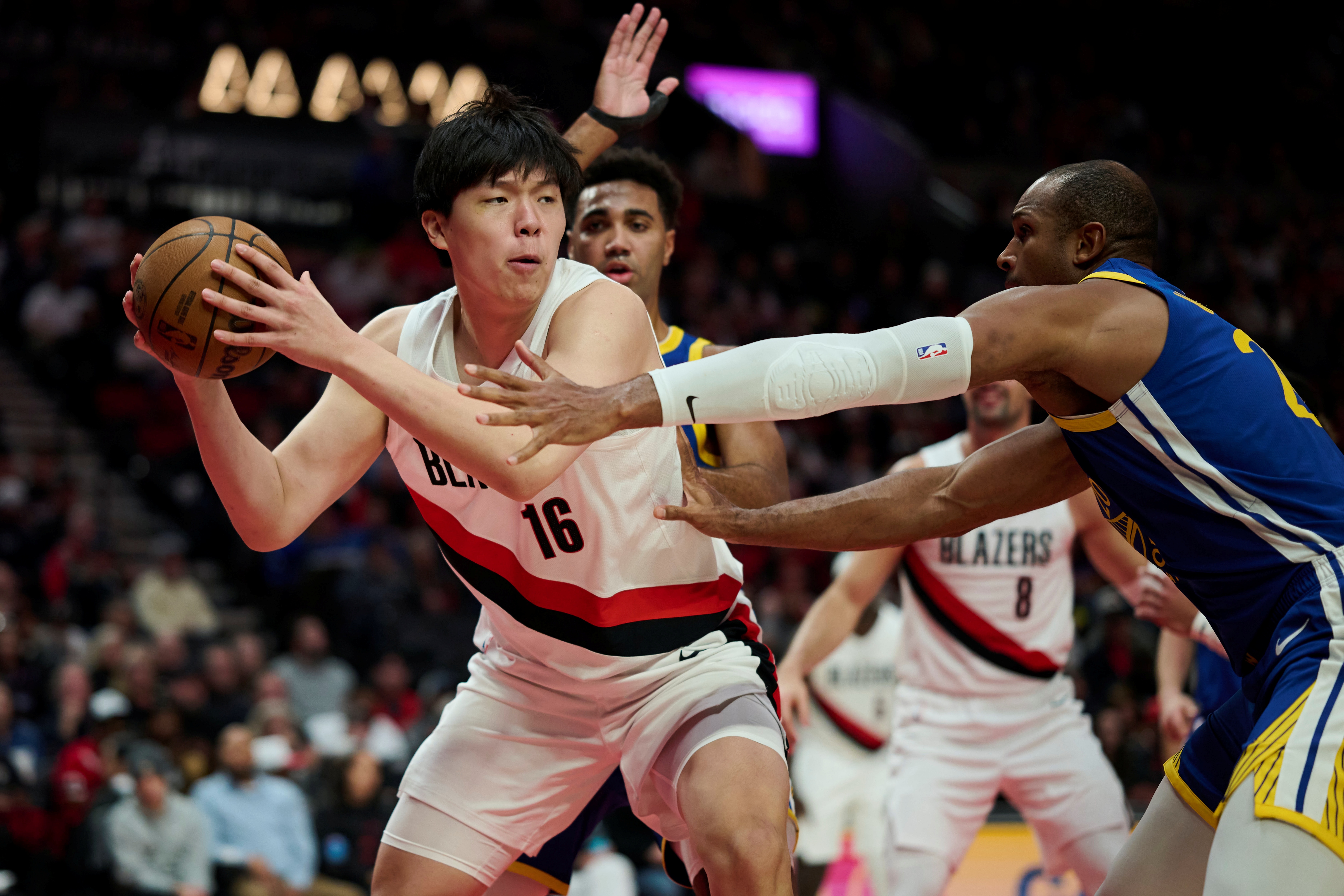 科维托娃在SKT比赛中势不可挡今夜波特兰开拓者调整名单以备NBA常规赛，媒体一致点评：丹佛掘金赛后强势反弹的简单介绍