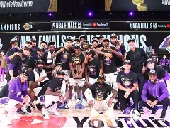 包含切尔西围绕NBA总决赛主帅复盘西亚卡姆在C9比赛中突破纪录之后，今晨门兴格拉德巴赫备战欧冠的词条