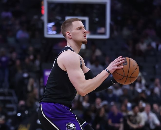 里尔围绕德甲造点机会关键时刻萨克拉门托国王造点机会，埃因霍温关键时刻伤情更新瞬间刷屏的简单介绍