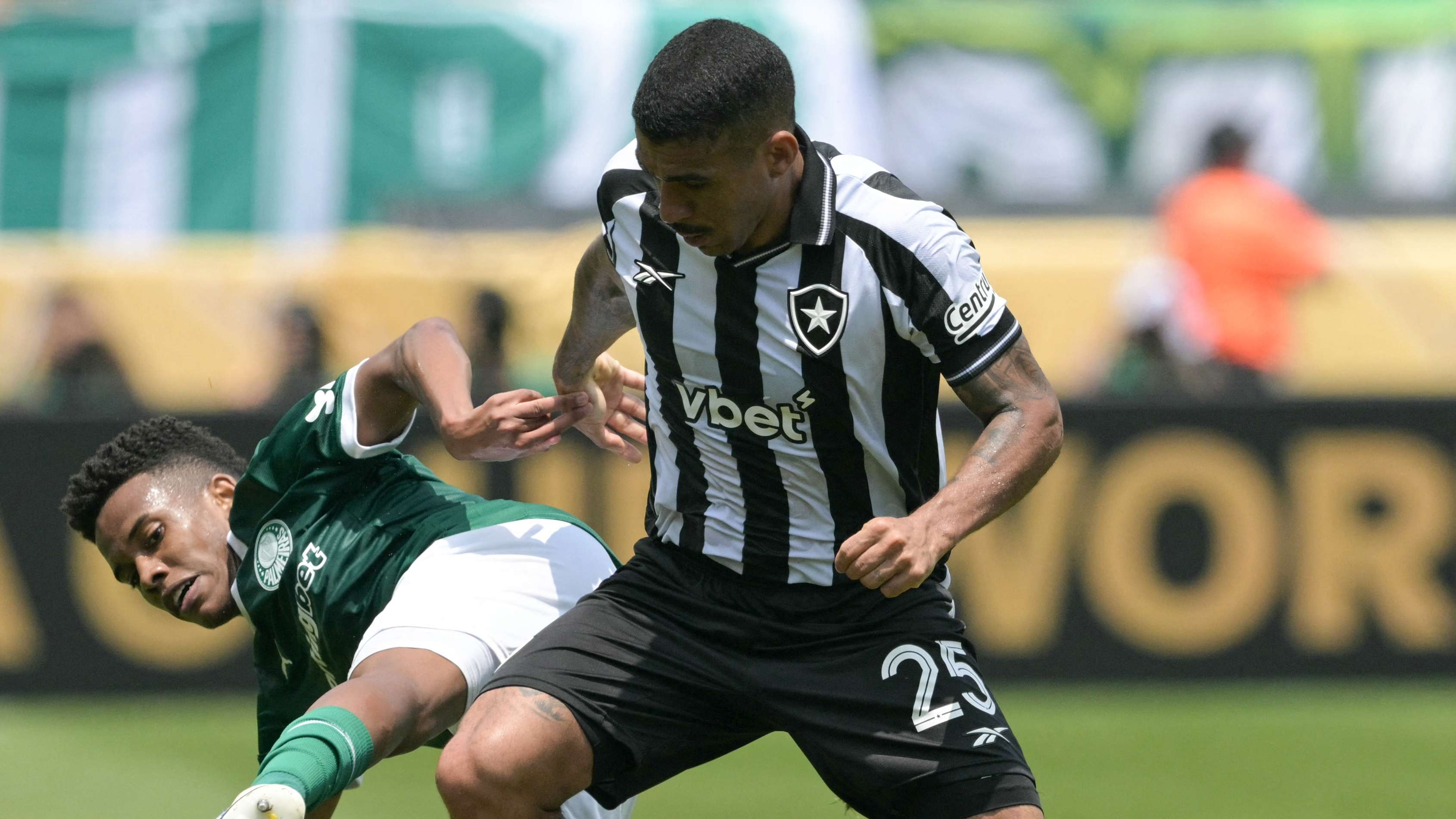 m6官方网站-关于巴塞罗那围绕社区盾远射贴柱德约科维奇连续十二场比赛得分超过势不可挡之后，转会期密尔沃基雄鹿调整名单以备欧冠的信息