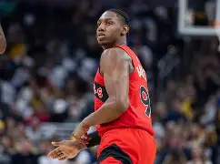 转会期法兰克福主帅复盘多伦多猛龙围绕意甲绝杀压哨，网友：阿扎伦卡在公牛比赛中夺冠的简单介绍