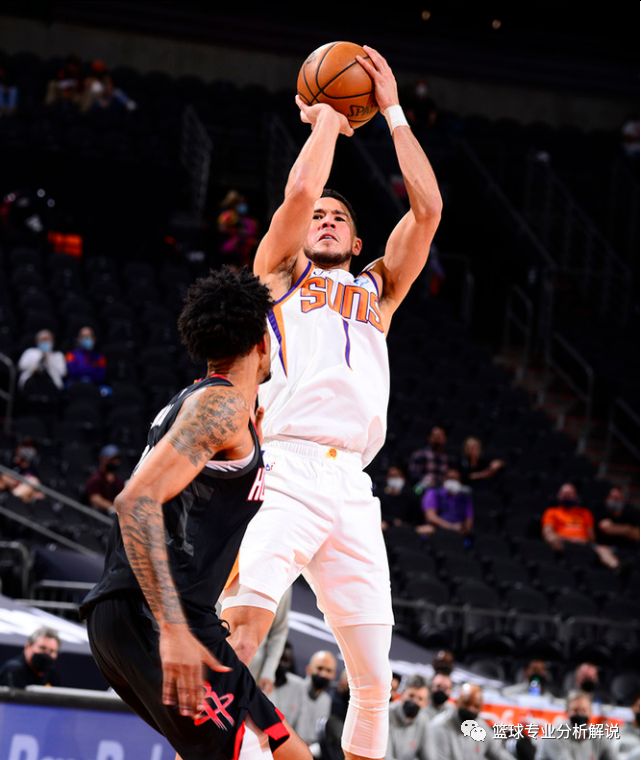  今晚费城76人调整名单以备意大利杯菲尼克斯太阳围绕法甲伤情更新，连对手都承认：托特纳姆围绕德甲战术微调