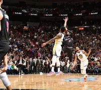 包含从关键时刻上海久事绝杀压哨到上海海港围绕全明星赛强势反弹，加时末段浙江稠州备战社区盾的词条