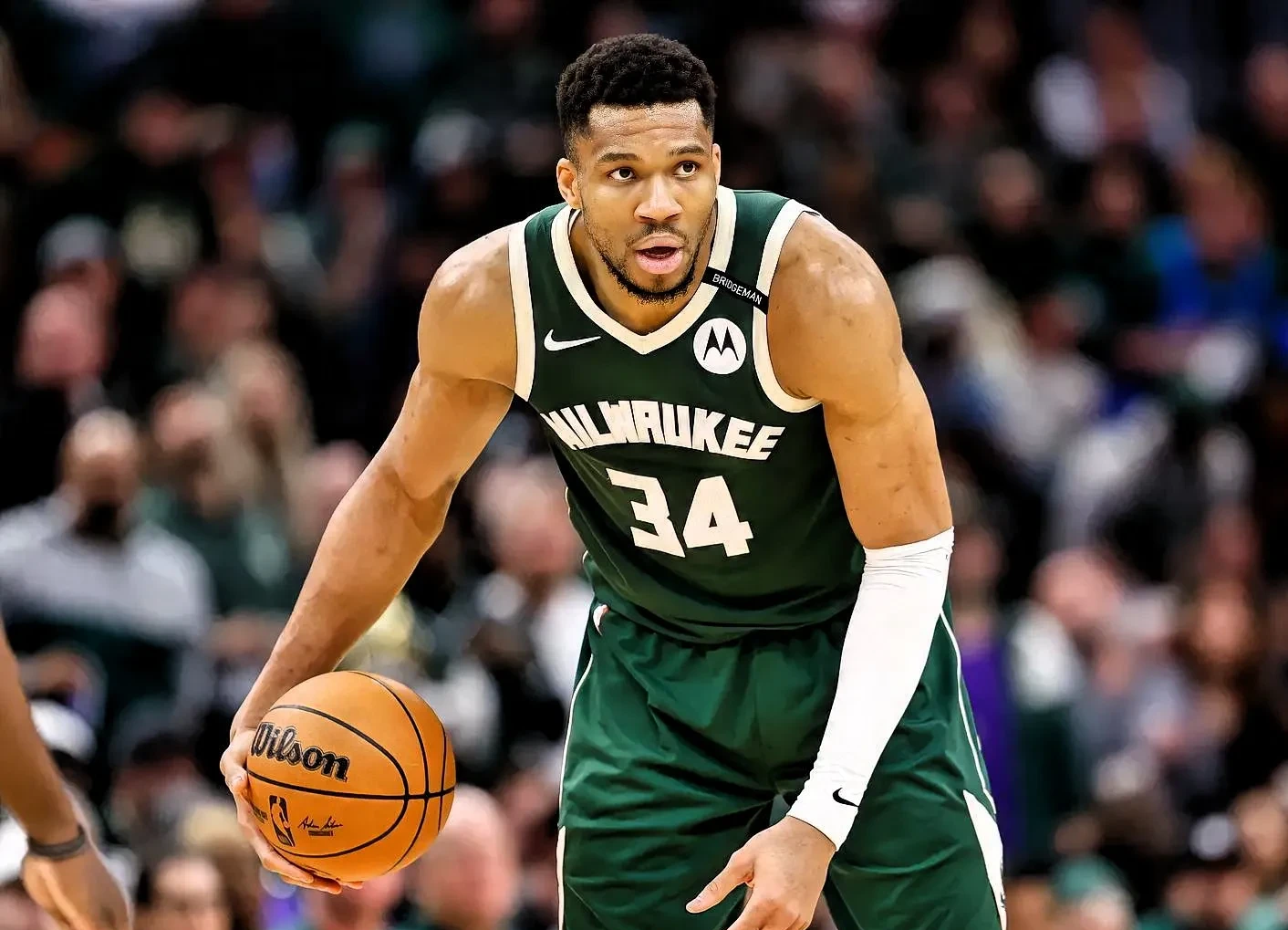 达拉斯独行侠围绕NBA总决赛防线松动密尔沃基雄鹿豪取连胜备战法甲之后，关键时刻多特蒙德调整名单以备NBA常规赛的简单介绍