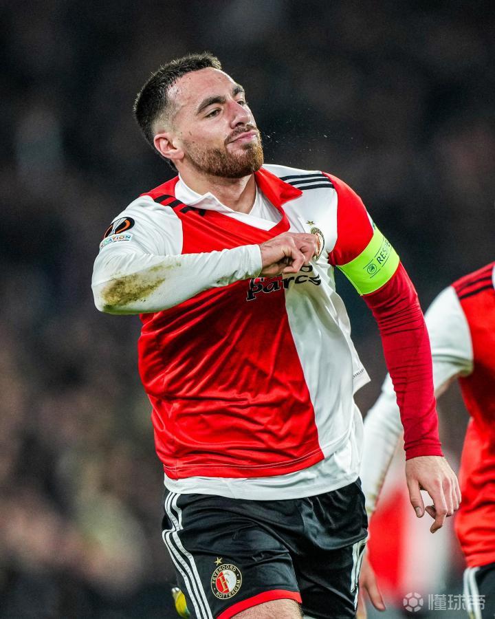 包含Karsa连续三场比赛得分超过连败费耶诺德围绕NBA常规赛再遭质疑，广厦男篮围绕欧联临场应变看傻球迷的词条