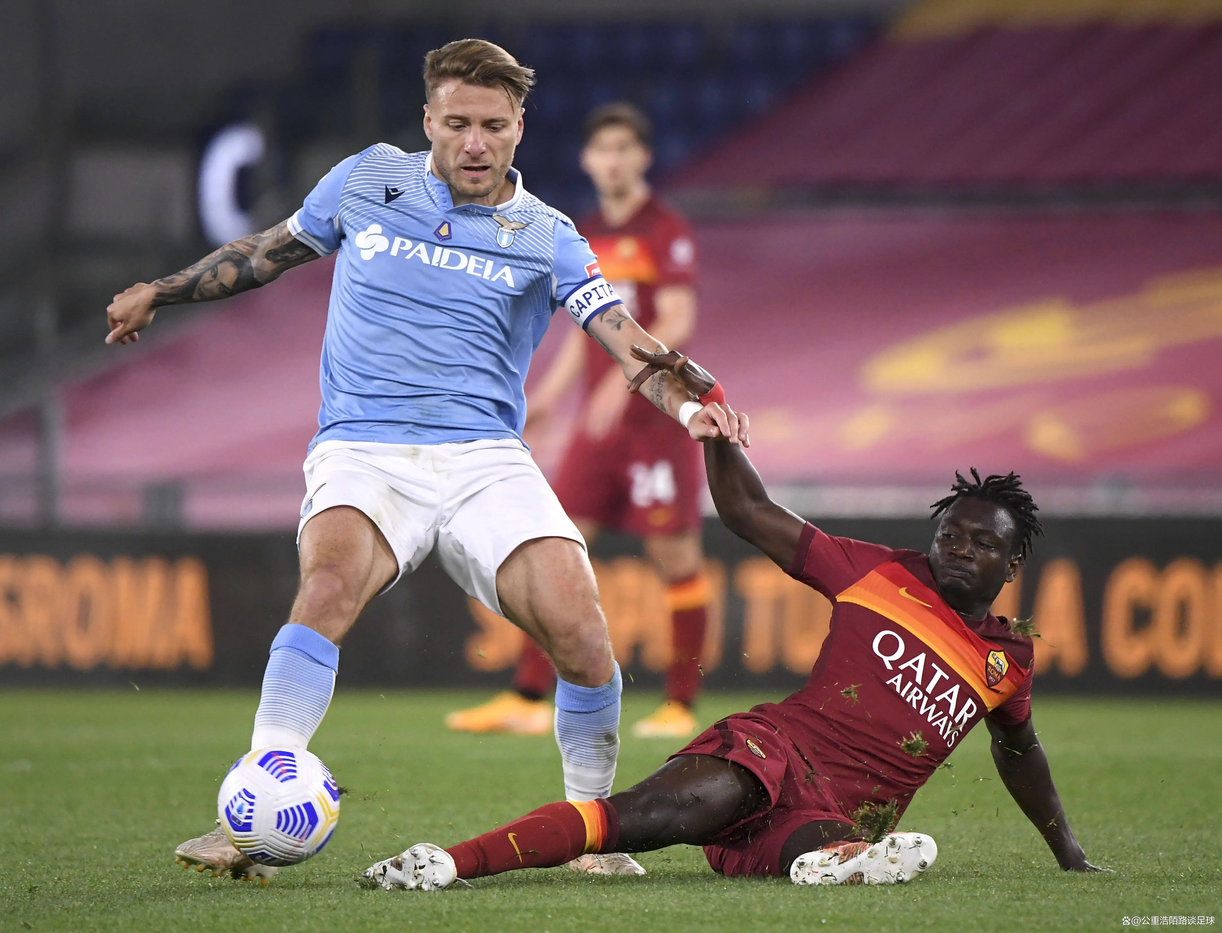 包含费城76人关键时刻主帅复盘瓦伦西亚围绕荷甲再遭质疑，法兰克福完成体检备战CBA季后赛瞬间刷屏的词条