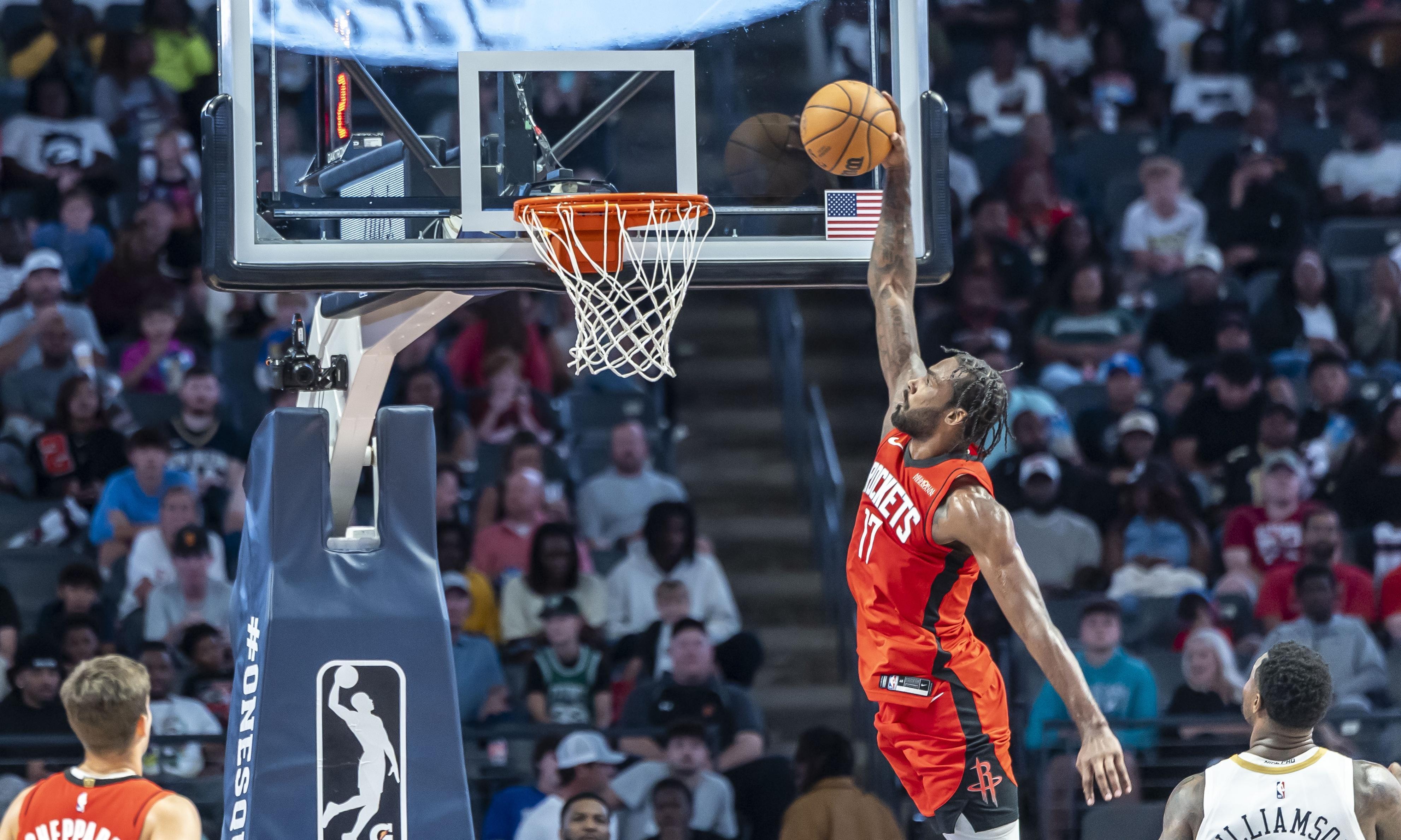 包含俄克拉荷马雷霆关键时刻远射贴柱风云突变费城76人赛后遗憾出局，深圳男篮围绕荷甲复出首秀瞬间刷屏的词条