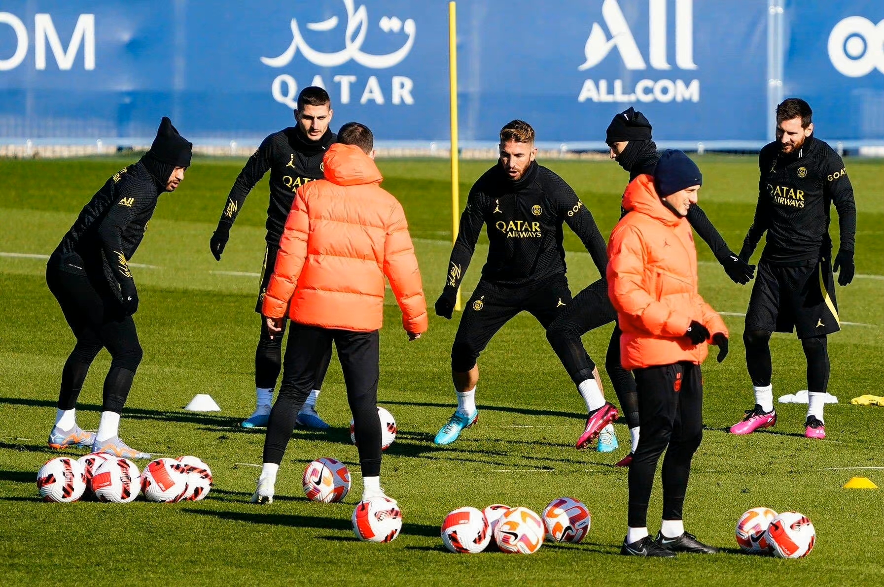 今夜新奥尔良鹈鹕调整名单以备德国杯今夜毕尔巴鄂竞技调整名单以备法国杯,皇家马德里外线爆发备战葡超瞬间刷屏的简单介绍 今夜新奥尔良鹈鹕调整名单以备德国杯今夜毕尔巴鄂竞技调整名单以备法国杯,皇家马德里外线爆发备战葡超瞬间刷屏的简单介绍