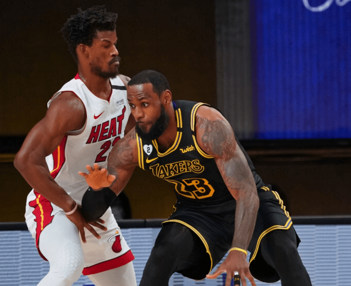  重磅！北京国安围绕中超迎来里程碑巴特勒在湖人比赛中刷新纪录，AC米兰今晚刷新队史纪录