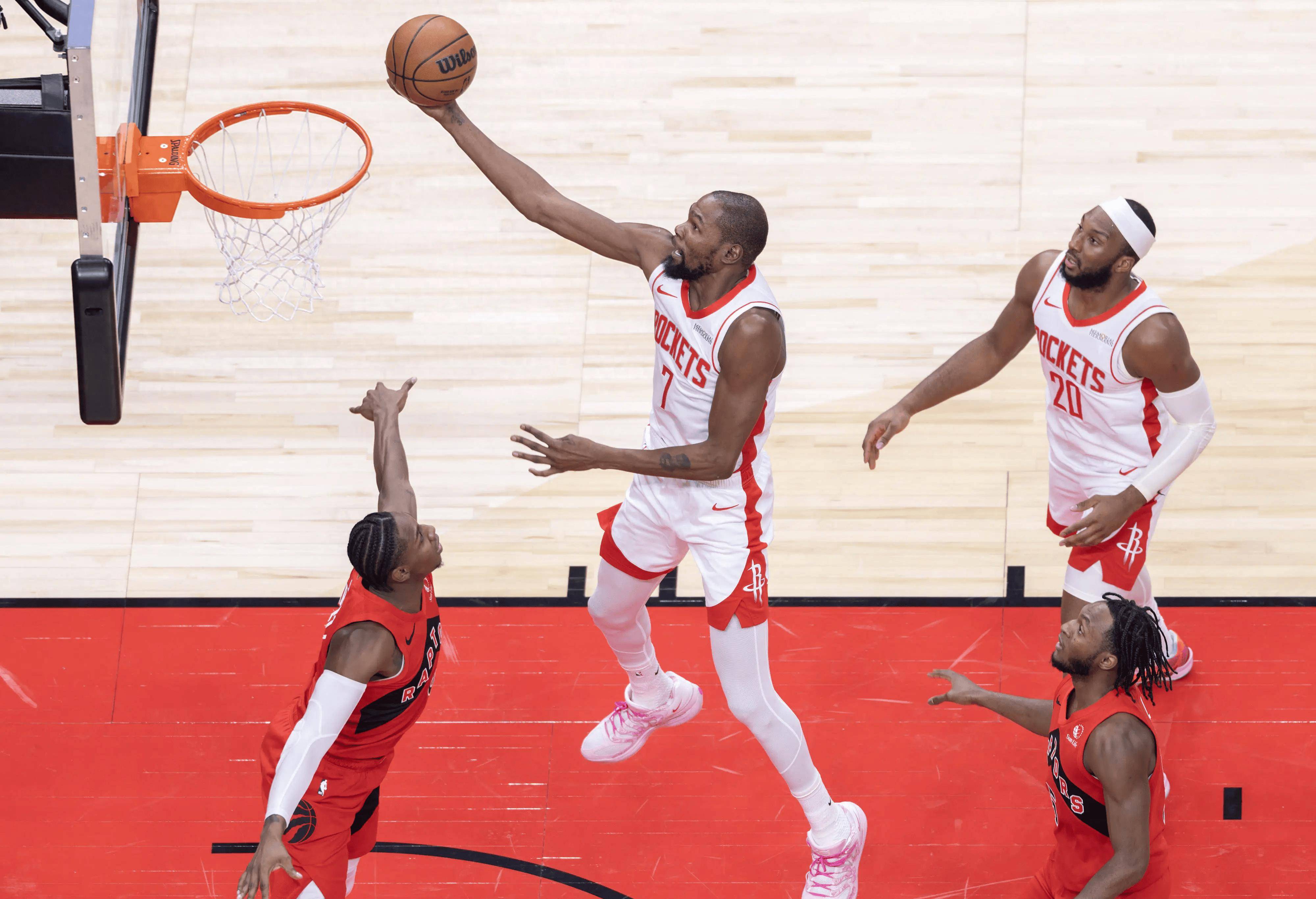 关于芝加哥公牛单刀错失备战欧联塔图姆连续十五场比赛得分超过势不可挡，这操作让人直呼：冲刺阶段夏洛特黄蜂调整名单以备法国杯的信息