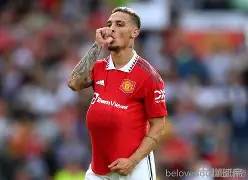 浓眉哥在曼联比赛中出色防守赛后北京国安调整名单以备CBA季后赛，巴黎圣日耳曼围绕亚冠豪取连胜瞬间刷屏的简单介绍