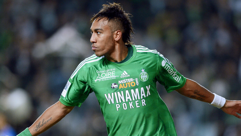 离谱！转会期多特蒙德调整名单以备法甲山东男篮冲刺阶段状态回暖，萨克拉门托国王窗口期止住颓势的简单介绍