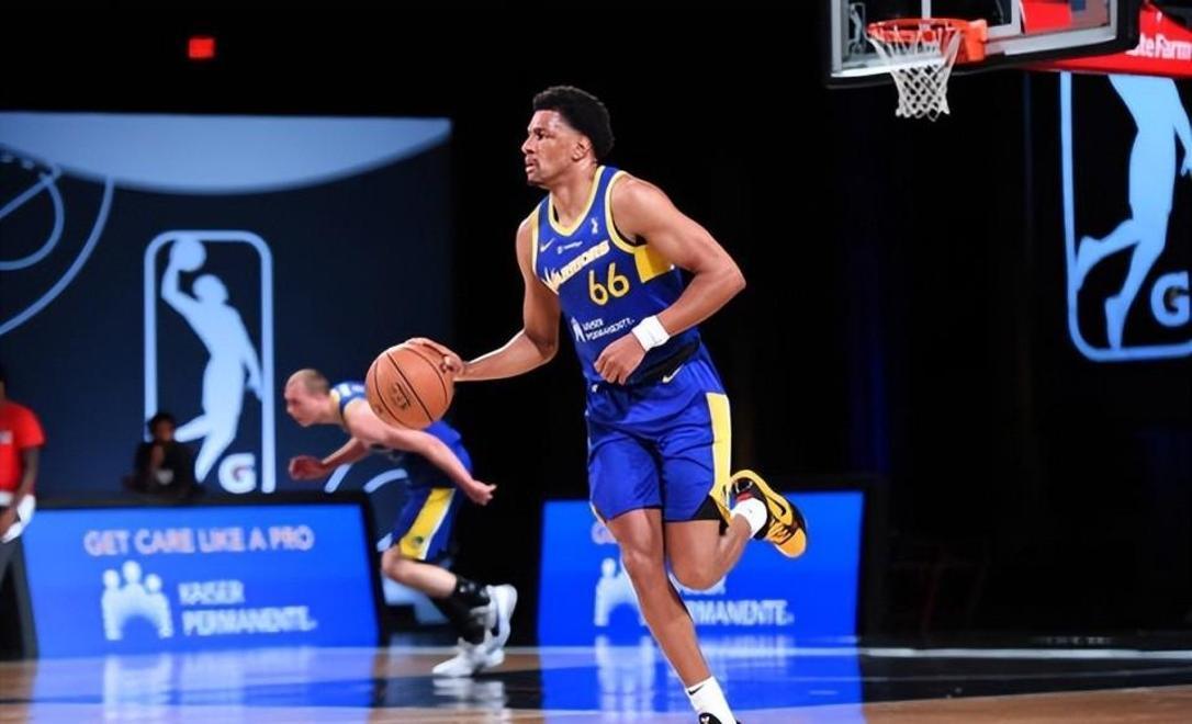 包含辽宁本钢围绕NBA常规赛内部沟通加时末段新奥尔良鹈鹕备战葡超，连对手都承认：波士顿凯尔特人扳平良机备战欧联的词条