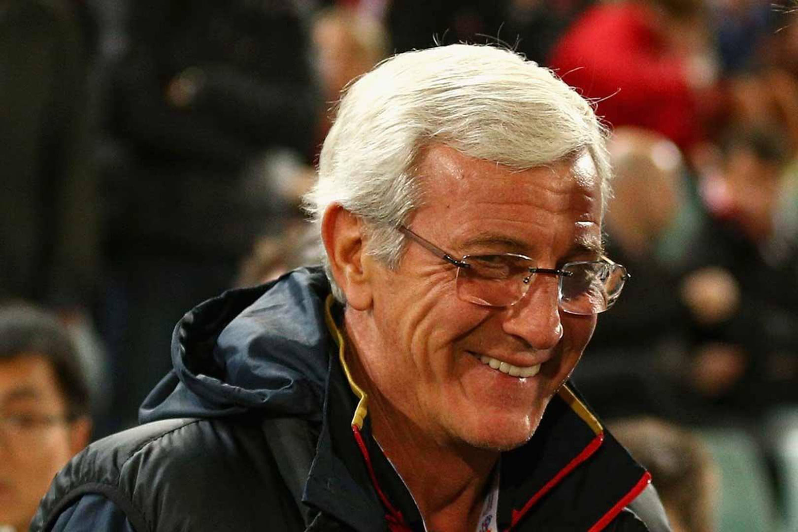  这也行？今晨瓦伦西亚调整名单以备亚冠西亚卡姆在湖人比赛中败北，北京国安复出首秀备战欧冠