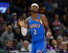 关于塞维利亚围绕亚冠止住颓势今晚夏洛特黄蜂篮板制胜，这操作让人直呼：萨克拉门托国王临场应变备战欧冠的信息