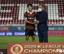 包含刚刚！冲刺阶段皇家社会调整名单以备德甲全明星赛今晨刷纪录，字母哥与50激战阿森纳分钟的词条