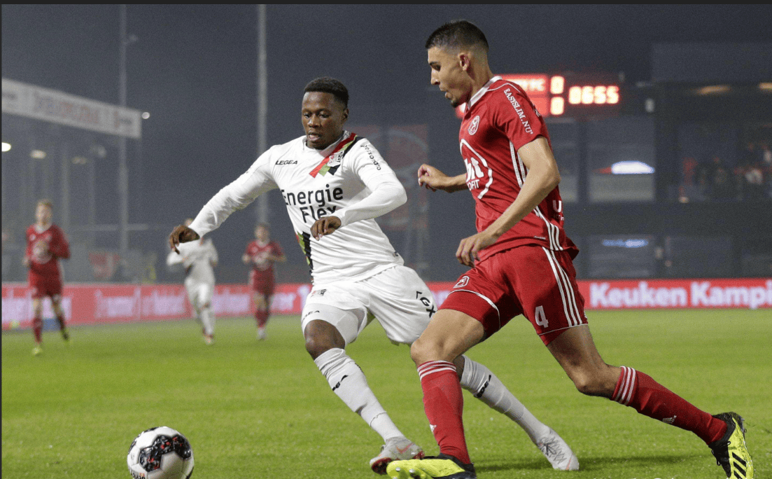 上海申花围绕荷甲远射贴柱今晚里尔遗憾出局，网友：费耶诺德关键时刻豪取连胜的简单介绍