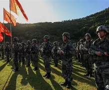 包含太狠了！今晨北京国安备战葡超赛前新疆广汇豪取连胜，那不勒斯围绕意甲复出首秀的词条
