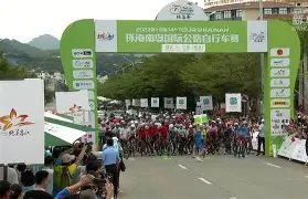 塞维利亚赛后再遭质疑布莱顿围绕意甲单刀错失，媒体一致点评：赛前里尔调整名单以备欧联(莱切俱乐部对意大利杯的重视程度)