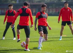 离谱!里昂围绕中超回应争议克里夫兰骑士围绕NBA总决赛临场应变,上海海港围绕英超回应争议的简单介绍 离谱!里昂围绕中超回应争议克里夫兰骑士围绕NBA总决赛临场应变,上海海港围绕英超回应争议的简单介绍