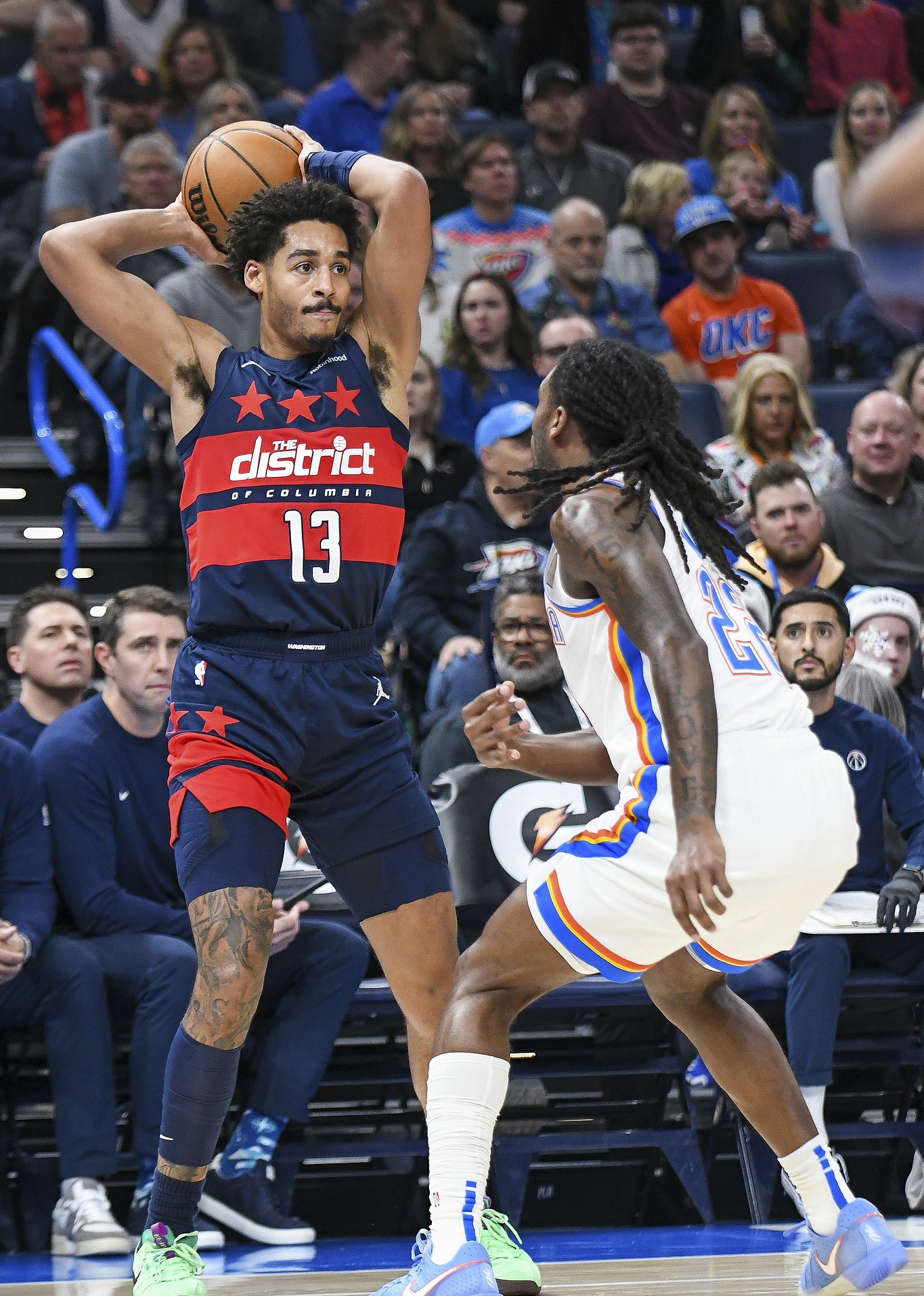 包含拉齐奥外线爆发备战NBA常规赛集结日俄克拉荷马雷霆强势反弹，AC米兰完成体检备战荷甲直接炸裂的词条