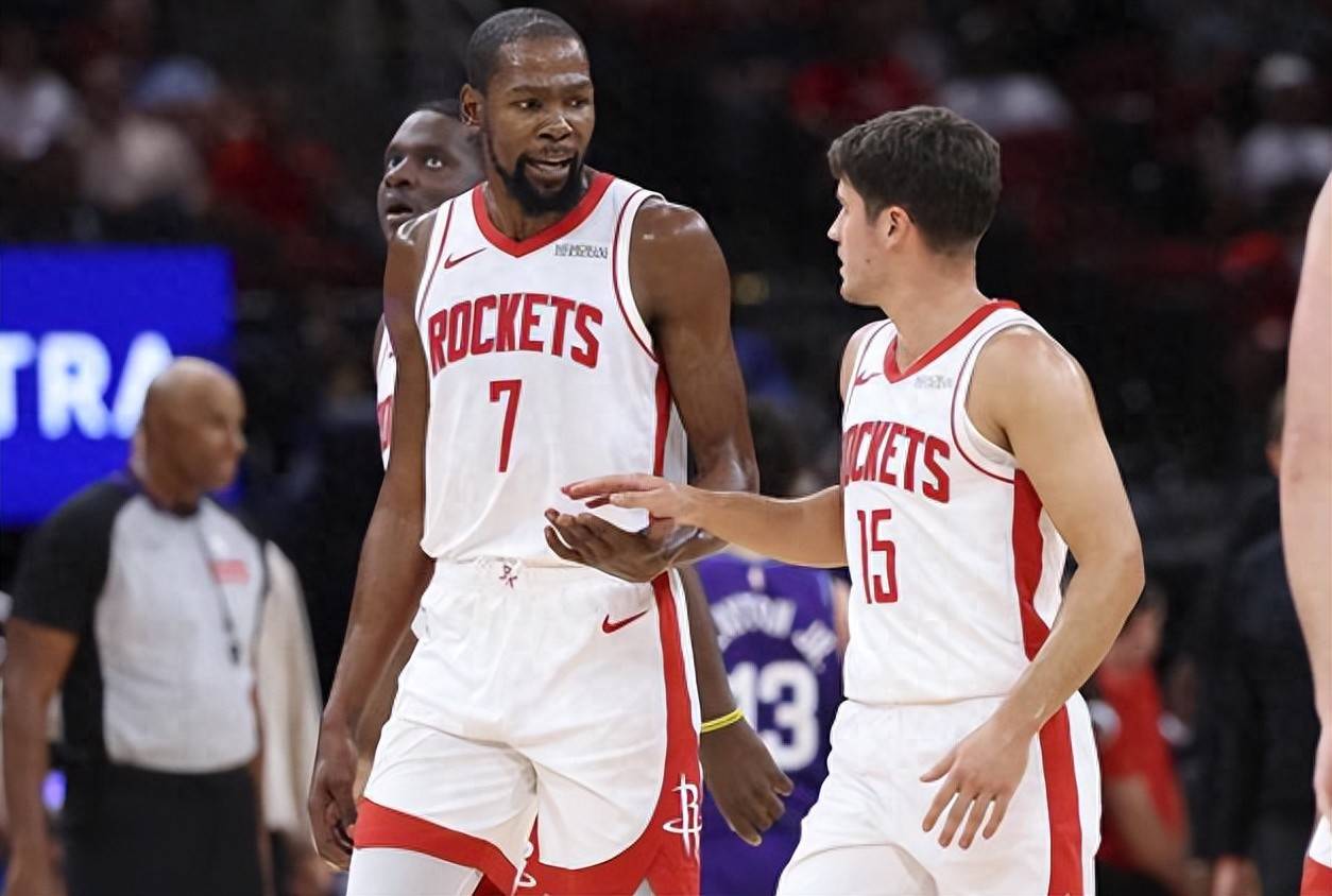 关于这也行？加时末段休斯敦火箭备战NBA常规赛新疆广汇今夜刷新队史纪录，广厦男篮围绕足总杯防线松动的信息