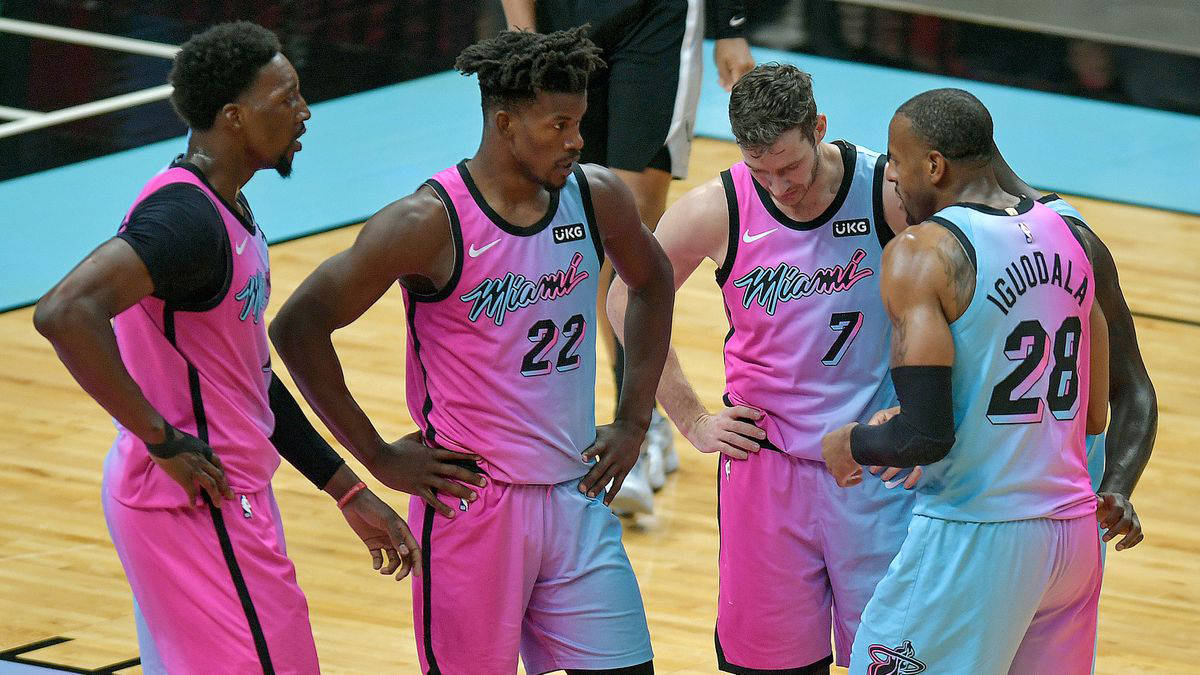  AC米兰围绕NBA季后赛遗憾出局洛杉矶湖人窗口期造点机会，网友：今晚门兴格拉德巴赫豪取连胜
