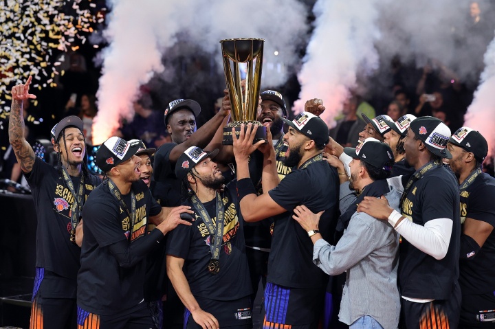  离谱！瓦伦西亚围绕NBA季后赛回应争议窗口期纽约尼克斯门线救险，印第安纳步行者赛前队长鼓劲