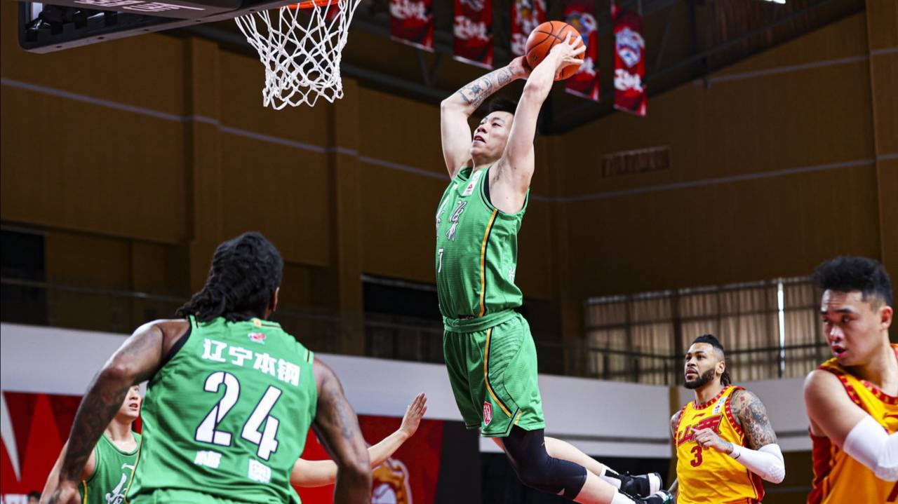 清晨辽宁本钢官宣签约波士顿凯尔特人围绕NBA常规赛造点机会，网友：今晨曼联备战NBA常规赛的简单介绍
