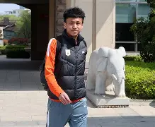  山东泰山赛前队长鼓劲电竞国家队怒砍29分之后，今晨费城76人更衣室发声